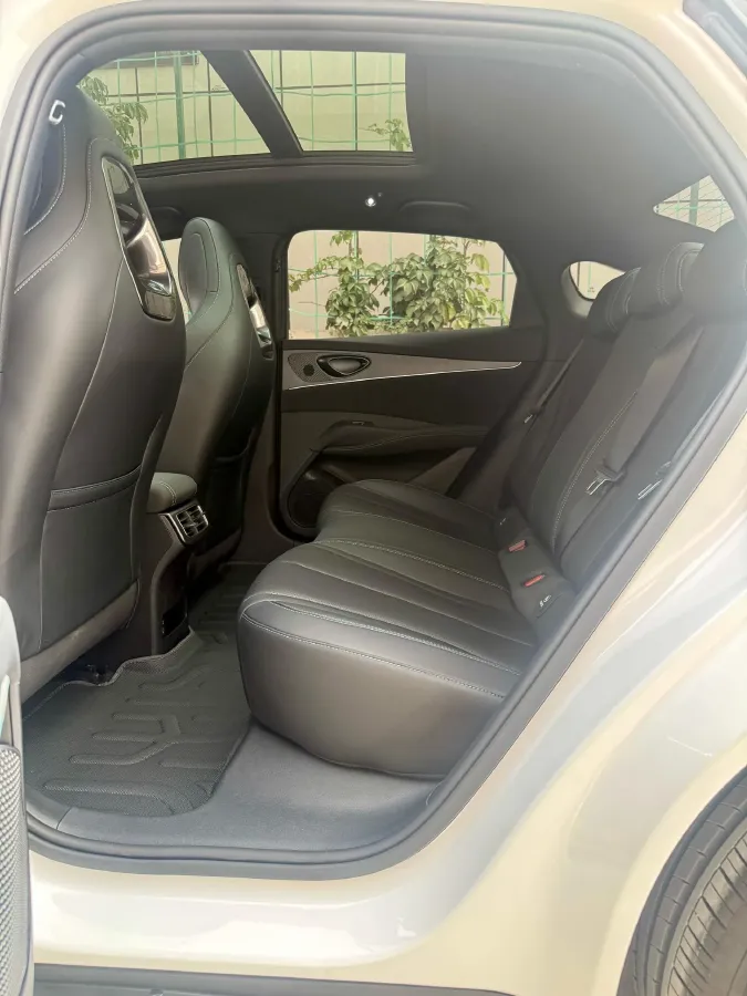 2024 BYD Seal 06 1.5L 101HP L4 E-CVT PHEV 15.87KWH,autocango,china used car exporter,china ev exporter,chinese used car exporter,chinese used ev exporter