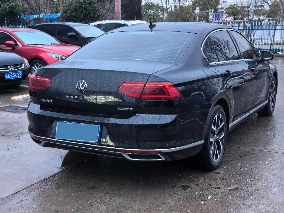 2020 Volkswagen Magotan 1.4T 150HP L4 7DCT,autocango,china used car exporter,china ev exporter,chinese used car exporter,chinese used ev exporter