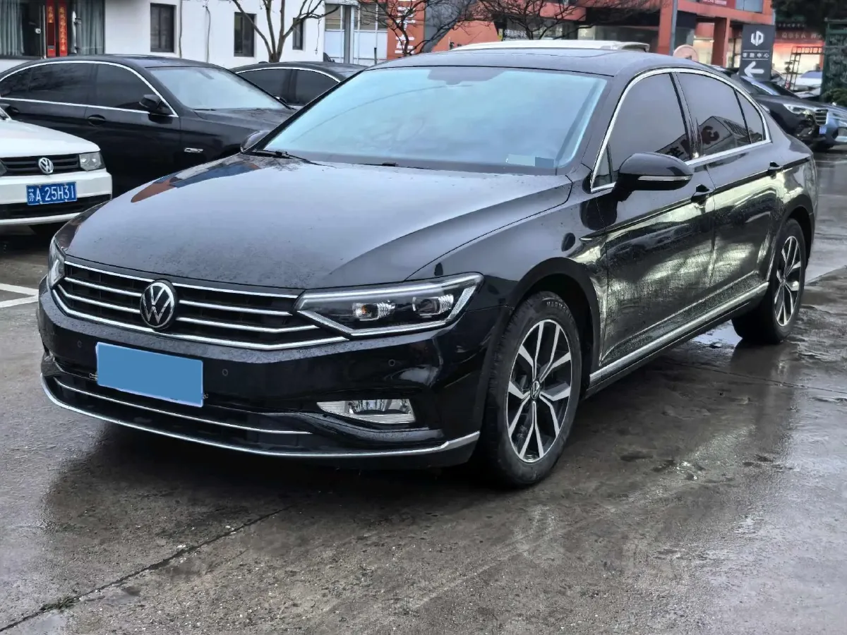 2020 Volkswagen Magotan 1.4T 150HP L4 7DCT,autocango,china used car exporter,china ev exporter,chinese used car exporter,chinese used ev exporter