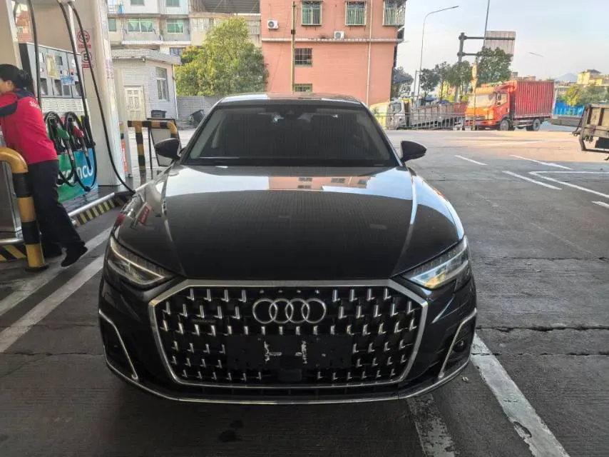 2024 Audi A8 3.0T 286HP V6 8AT,autocango,china used car exporter,china ev exporter,chinese used car exporter,chinese used ev exporter