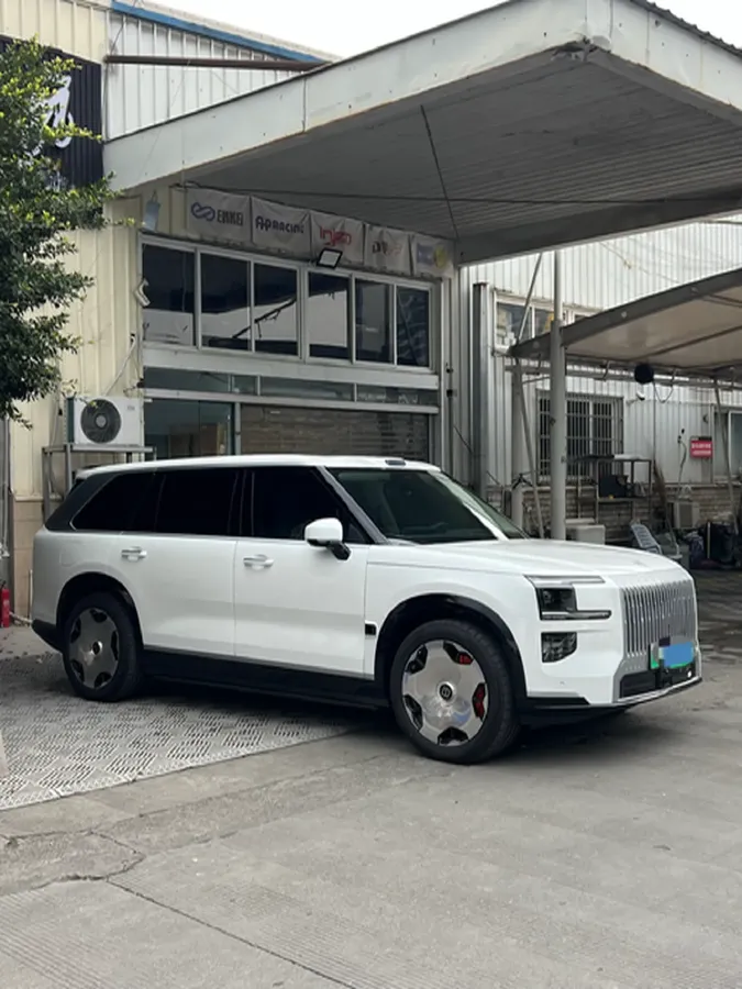 2025 Zeekr 9X 2.0T 279HP L4 1DHT PHEV,autocango,china used car exporter,china ev exporter,chinese used car exporter,chinese used ev exporter