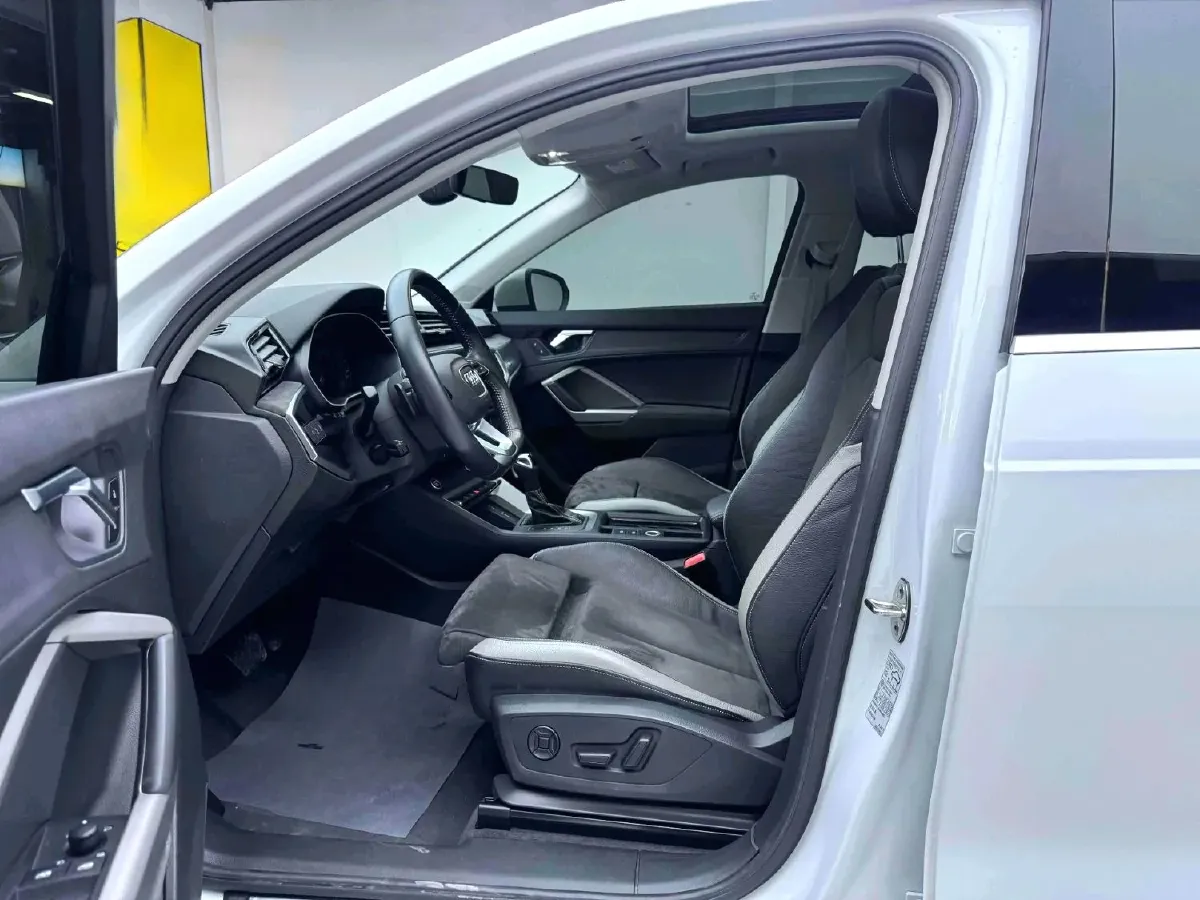 2021 Audi Q3 1.4T 150HP L4 7DCT,autocango,china used car exporter,china ev exporter,chinese used car exporter,chinese used ev exporter