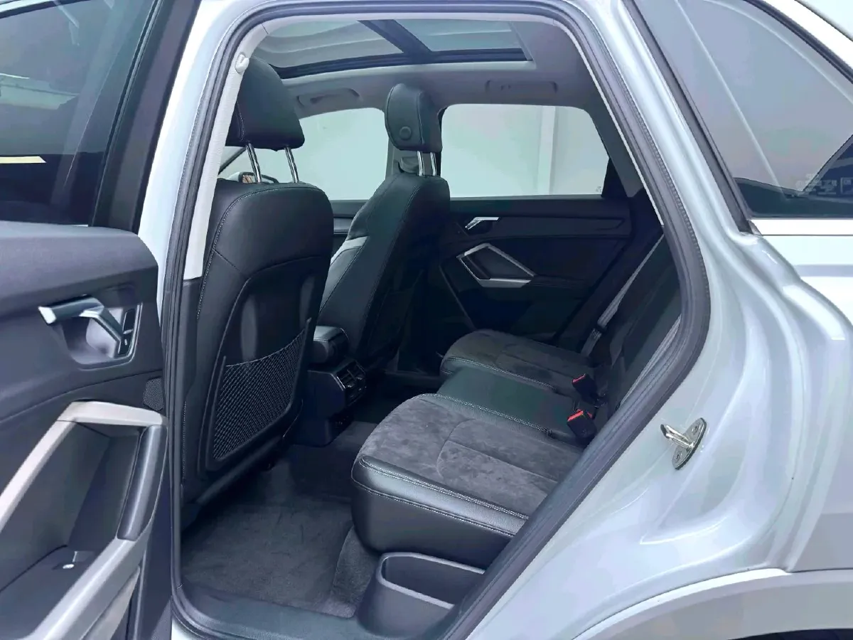 2021 Audi Q3 1.4T 150HP L4 7DCT,autocango,china used car exporter,china ev exporter,chinese used car exporter,chinese used ev exporter