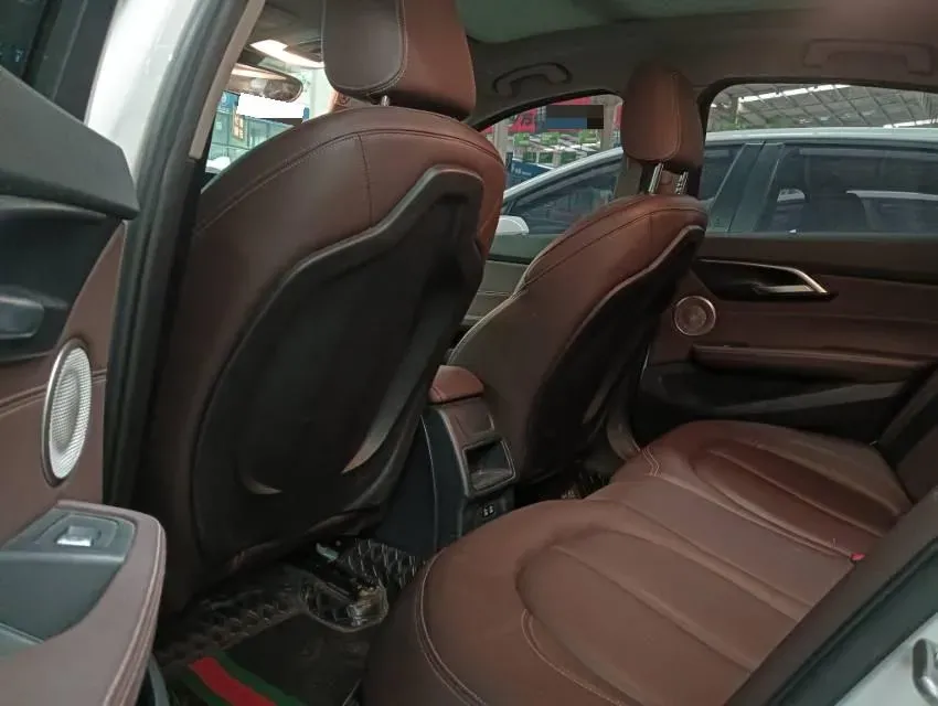 2022 BMW 1 Series 1.5T 140HP L3 7DCT,autocango,china used car exporter,china ev exporter,chinese used car exporter,chinese used ev exporter