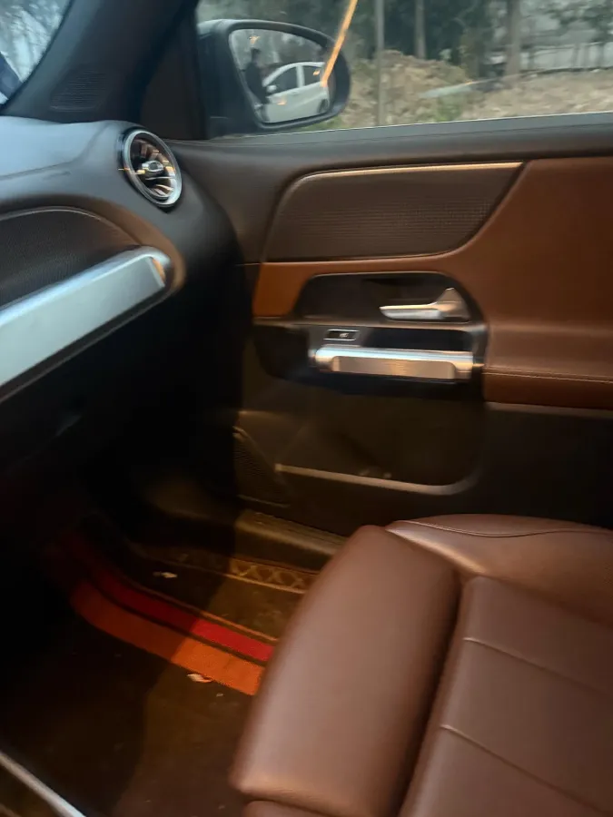 2021 Mercedes-Benz GLB Class 1.3T 163HP L4 7DCT,autocango,china used car exporter,china ev exporter,chinese used car exporter,chinese used ev exporter