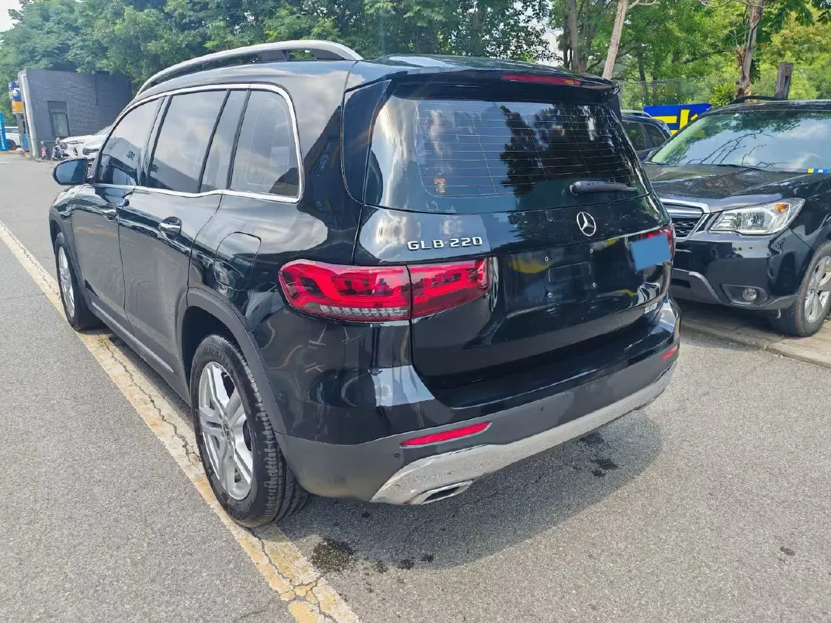 2021 Mercedes-Benz GLB Class 1.3T 163HP L4 7DCT,autocango,china used car exporter,china ev exporter,chinese used car exporter,chinese used ev exporter