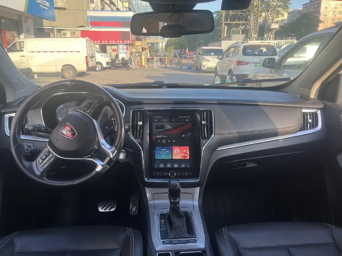 2018 Roewe RX5 2.0T 220HP L4 6DCT,autocango,china used car exporter,china ev exporter,chinese used car exporter,chinese used ev exporter