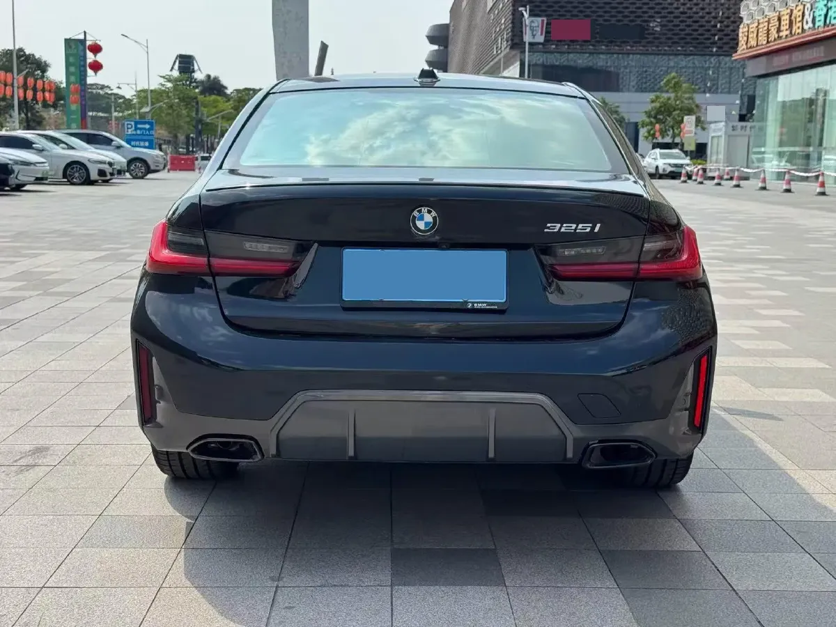 2023 BMW 3 Series 2.0T 184HP L4 8AT,autocango,china used car exporter,china ev exporter,chinese used car exporter,chinese used ev exporter