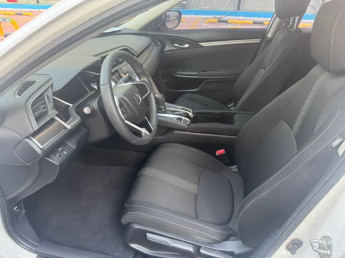 2019 Honda Civic 1.5T 177HP L4 CVT,autocango,china used car exporter,china ev exporter,chinese used car exporter,chinese used ev exporter