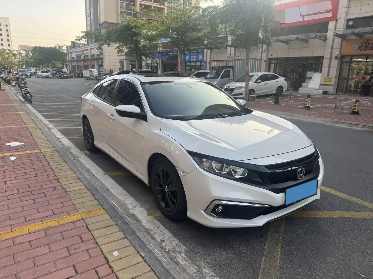 2019 Honda Civic 1.5T 177HP L4 CVT,autocango,china used car exporter,china ev exporter,chinese used car exporter,chinese used ev exporter