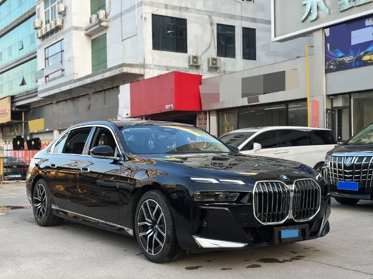 2023 BMW 7 Series 3.0T 272HP L6 8AT,autocango,china used car exporter,china ev exporter,chinese used car exporter,chinese used ev exporter