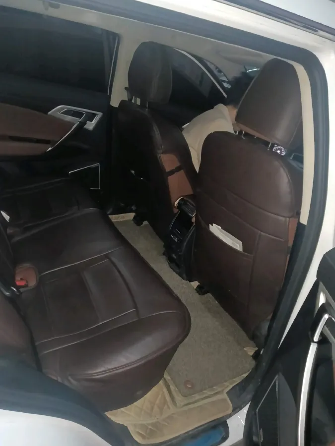 2018 Geely Azkarra 1.8T 184HP L4 6AT,autocango,china used car exporter,china ev exporter,chinese used car exporter,chinese used ev exporter