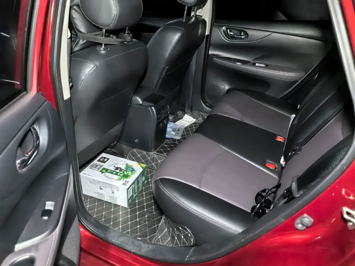 2021 Nissan Tiida 1.6L 122HP L4 CVT,autocango,china used car exporter,china ev exporter,chinese used car exporter,chinese used ev exporter