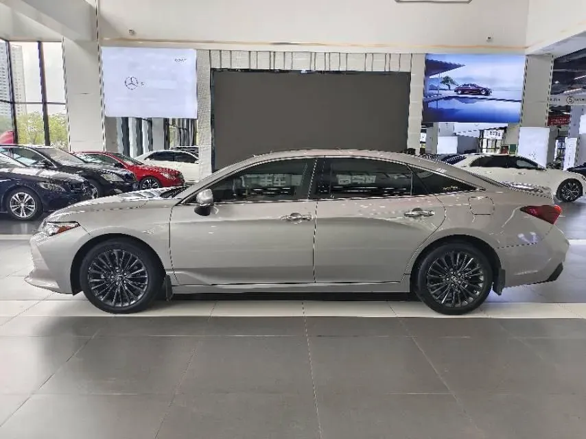2019 Toyota Avalon 2.5L 209HP L4 8AT,autocango,china used car exporter,china ev exporter,chinese used car exporter,chinese used ev exporter