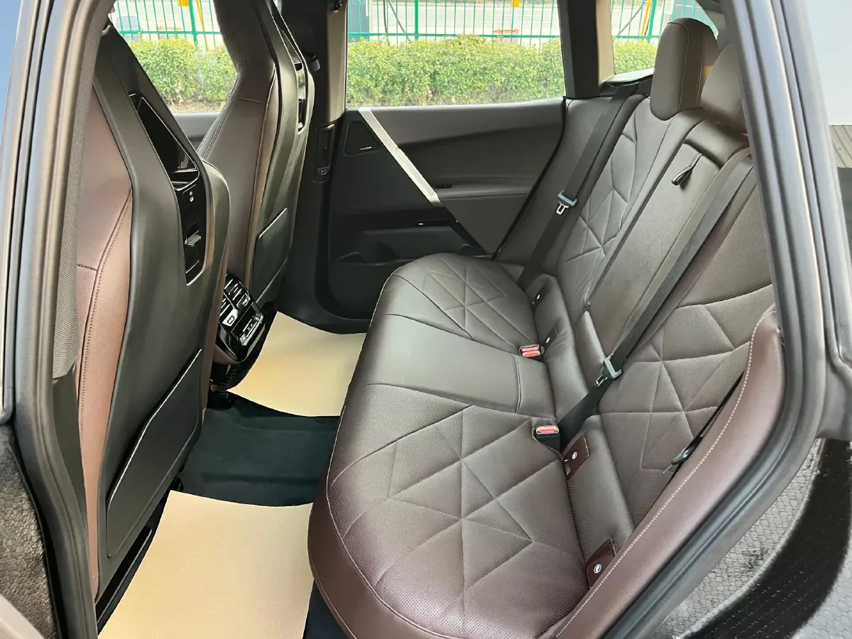 2023 BMW iX BEV 111.5KWH,autocango,china used car exporter,china ev exporter,chinese used car exporter,chinese used ev exporter