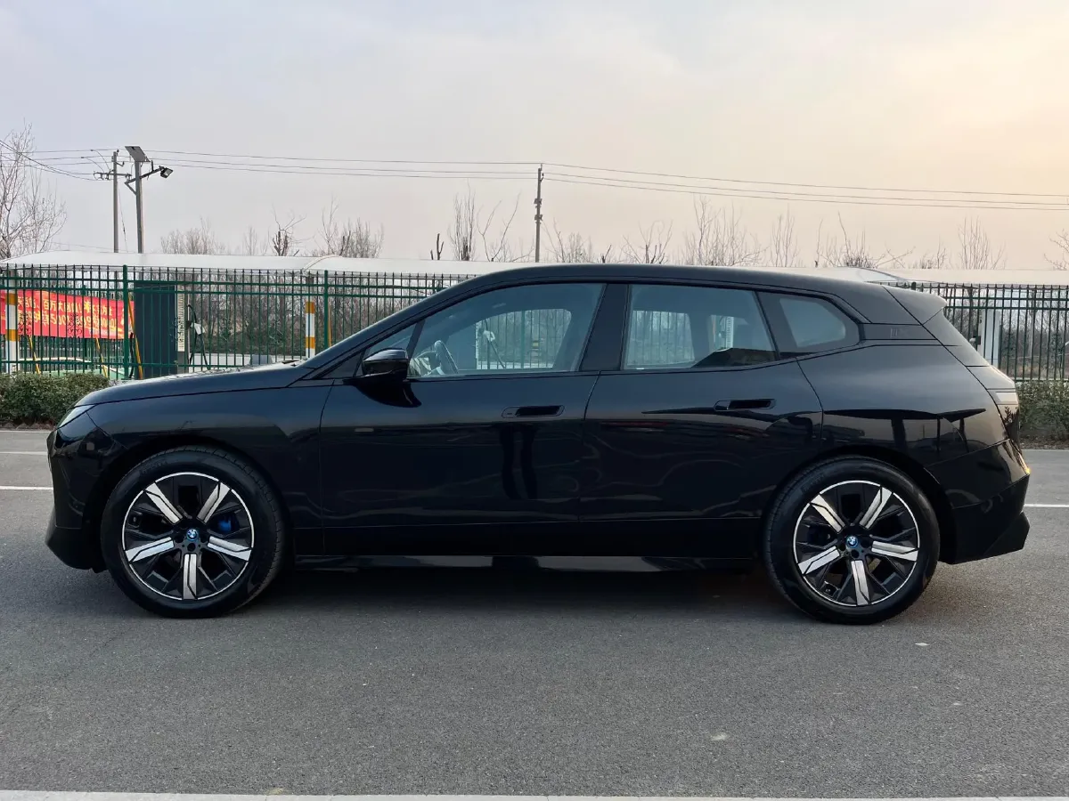 2023 BMW iX BEV 111.5KWH,autocango,china used car exporter,china ev exporter,chinese used car exporter,chinese used ev exporter