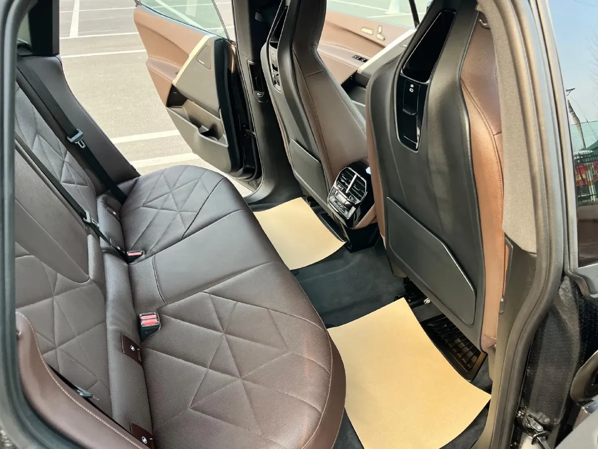 2023 BMW iX BEV 111.5KWH,autocango,china used car exporter,china ev exporter,chinese used car exporter,chinese used ev exporter