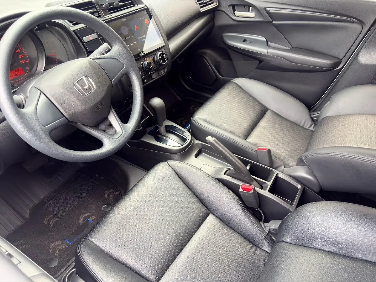 2020 Honda Fit 1.5L 131HP L4 CVT,autocango,china used car exporter,china ev exporter,chinese used car exporter,chinese used ev exporter