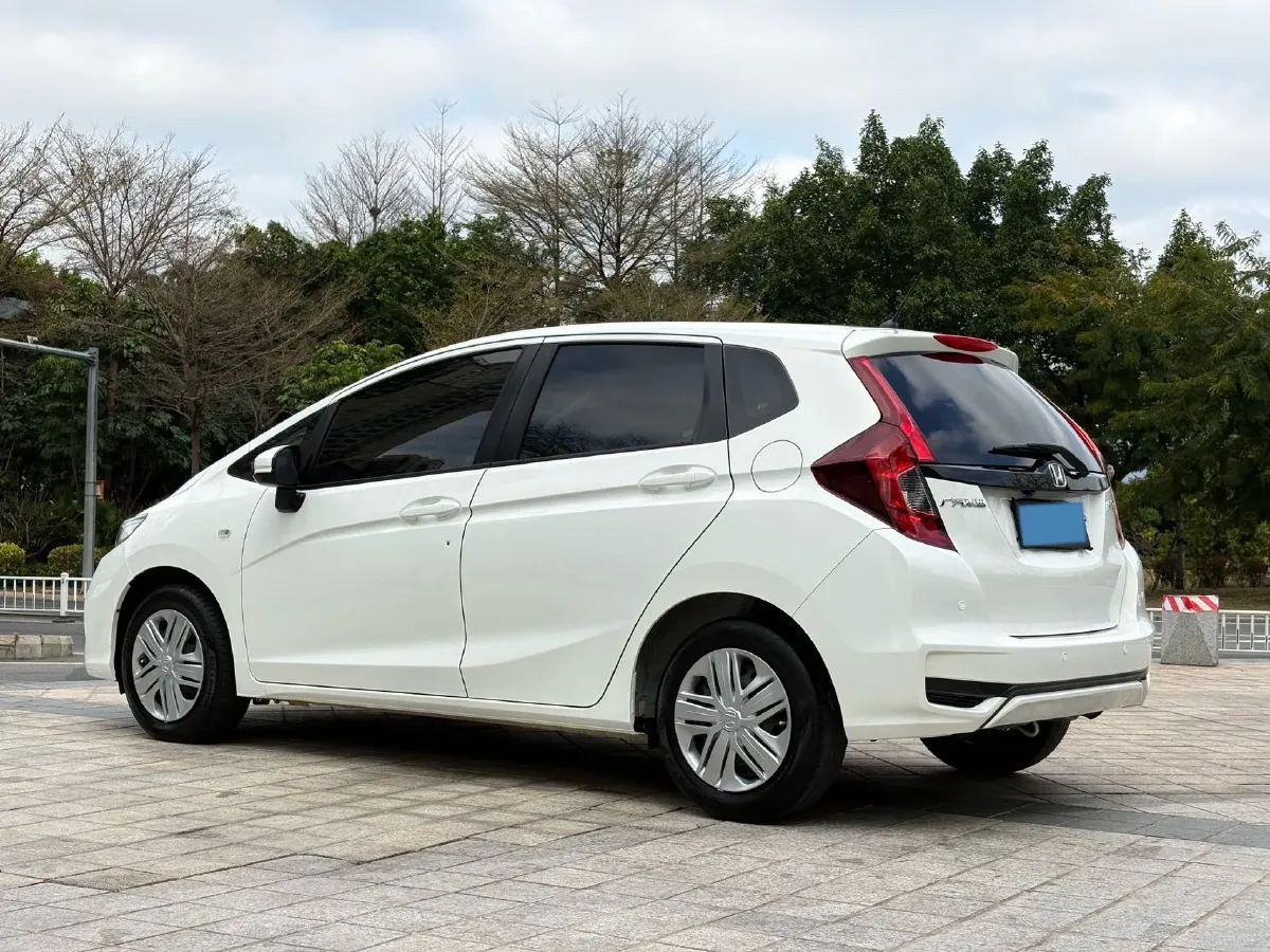 2020 Honda Fit 1.5L 131HP L4 CVT,autocango,china used car exporter,china ev exporter,chinese used car exporter,chinese used ev exporter