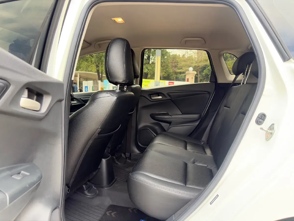 2020 Honda Fit 1.5L 131HP L4 CVT,autocango,china used car exporter,china ev exporter,chinese used car exporter,chinese used ev exporter