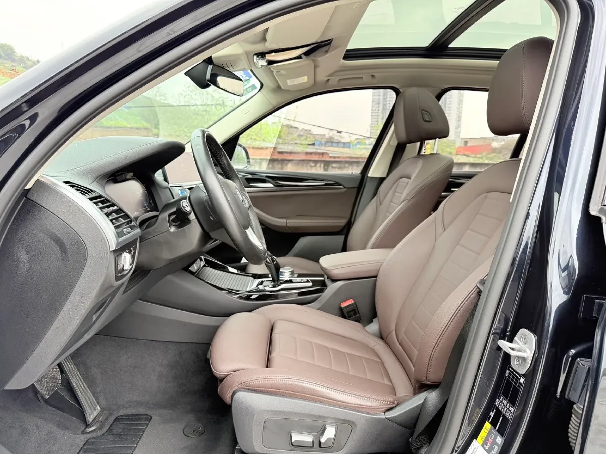 2022 BMW iX3 BEV 80KWH,autocango,china used car exporter,china ev exporter,chinese used car exporter,chinese used ev exporter