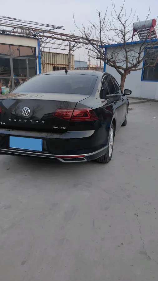 2019 Volkswagen Magotan 2.0T 186HP L4 7DCT,autocango,china used car exporter,china ev exporter,chinese used car exporter,chinese used ev exporter
