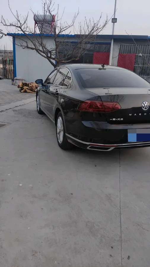 2019 Volkswagen Magotan 2.0T 186HP L4 7DCT,autocango,china used car exporter,china ev exporter,chinese used car exporter,chinese used ev exporter
