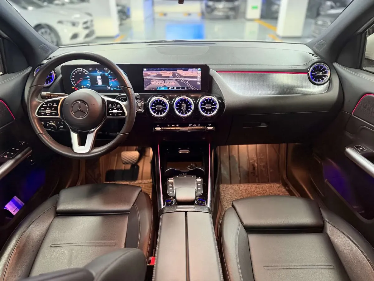2022 Mercedes-Benz GLA Class 1.3T 136HP L4 7DCT,autocango,china used car exporter,china ev exporter,chinese used car exporter,chinese used ev exporter