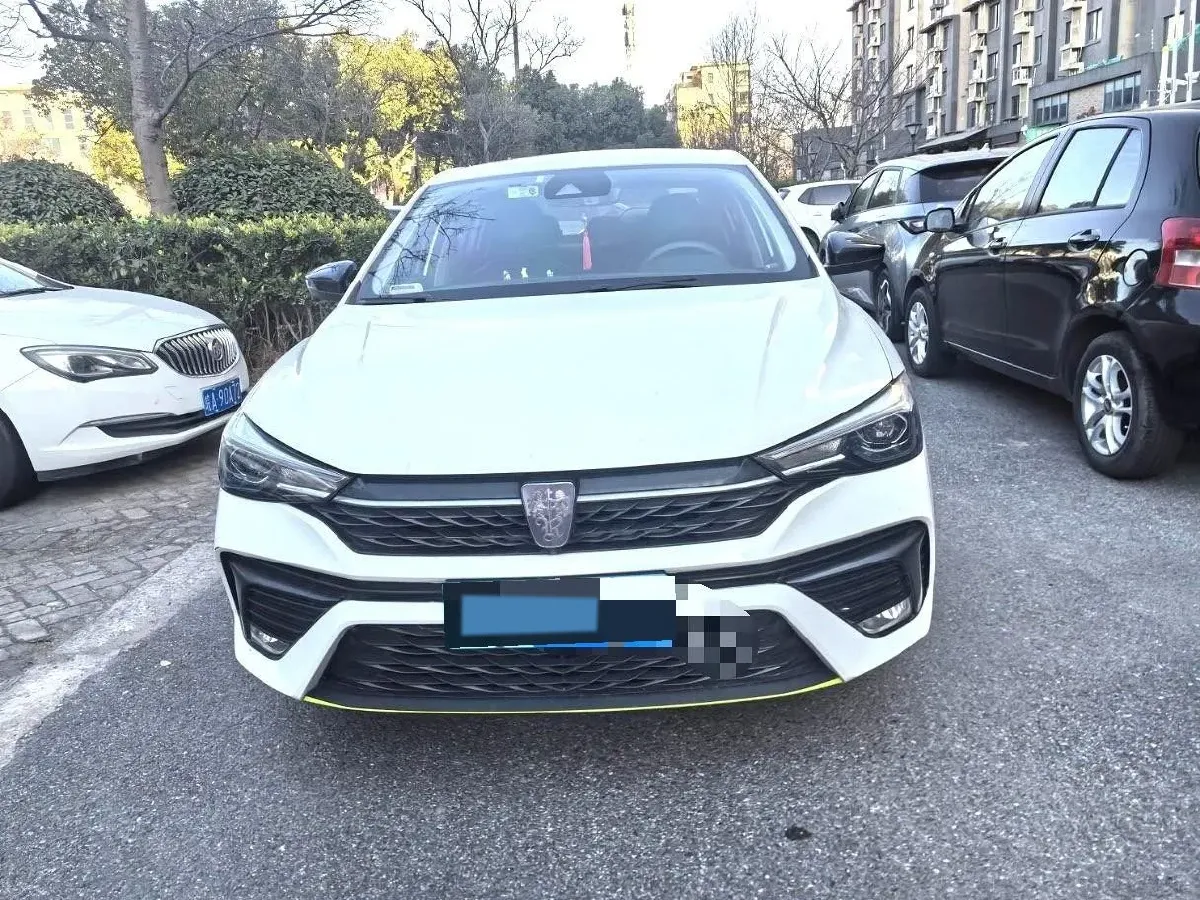 2021 Roewe i5 1.5L 120HP L4 CVT,autocango,china used car exporter,china ev exporter,chinese used car exporter,chinese used ev exporter