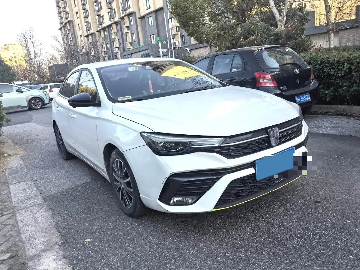 2021 Roewe i5 1.5L 120HP L4 CVT,autocango,china used car exporter,china ev exporter,chinese used car exporter,chinese used ev exporter