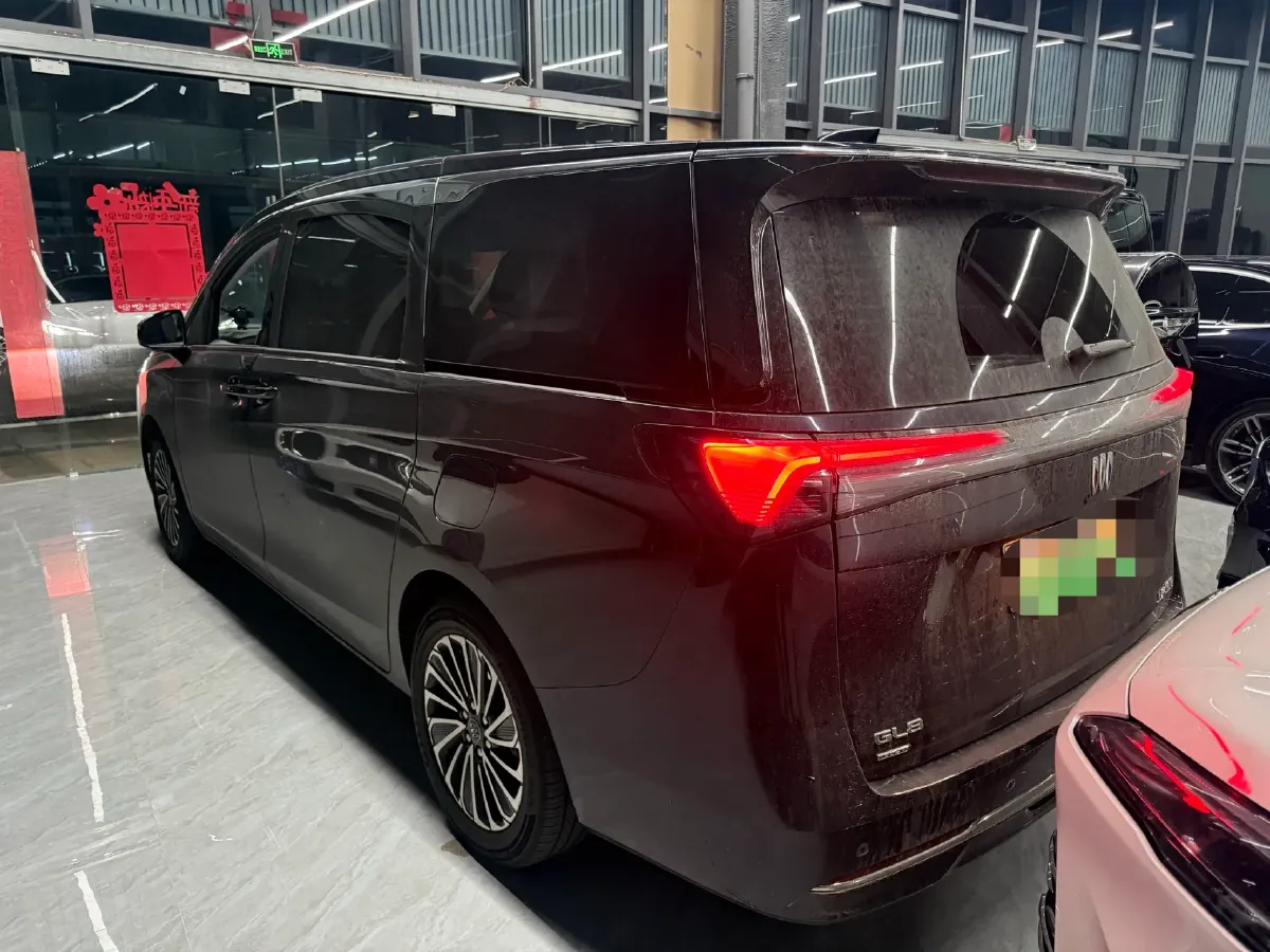 2025 Buick GL8 1.5T 180HP L4 2DHT PHEV,autocango,china used car exporter,china ev exporter,chinese used car exporter,chinese used ev exporter