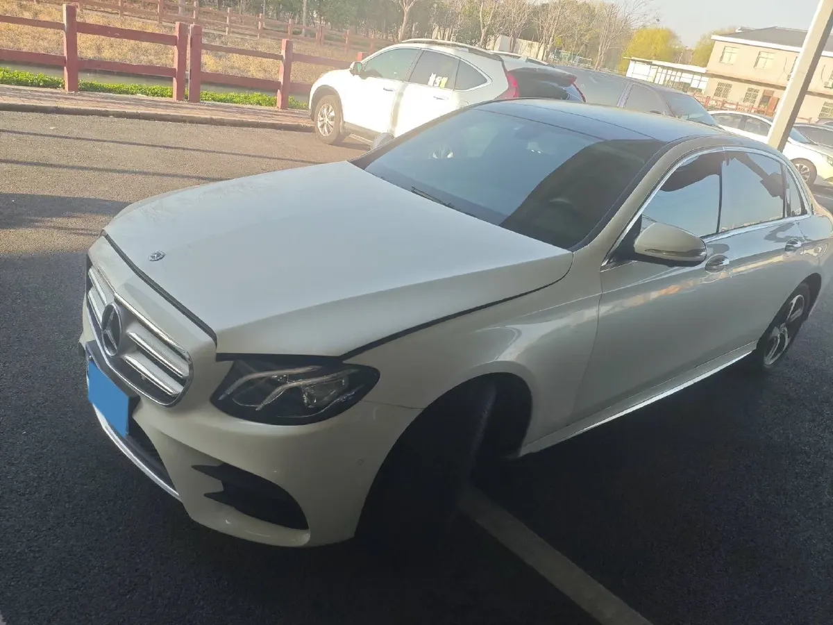 2019 Mercedes-Benz E Class 2.0T 245HP L4 9AT,autocango,china used car exporter,china ev exporter,chinese used car exporter,chinese used ev exporter