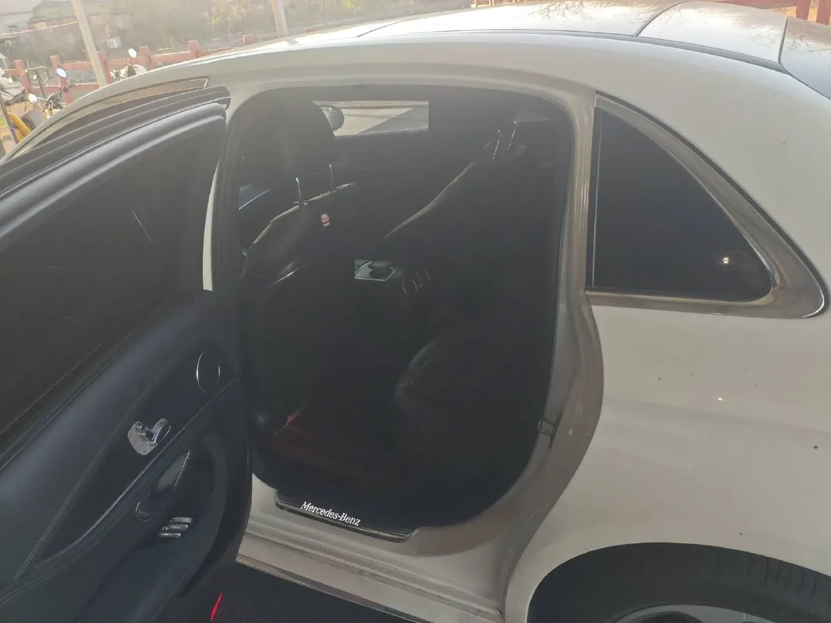 2019 Mercedes-Benz E Class 2.0T 245HP L4 9AT,autocango,china used car exporter,china ev exporter,chinese used car exporter,chinese used ev exporter