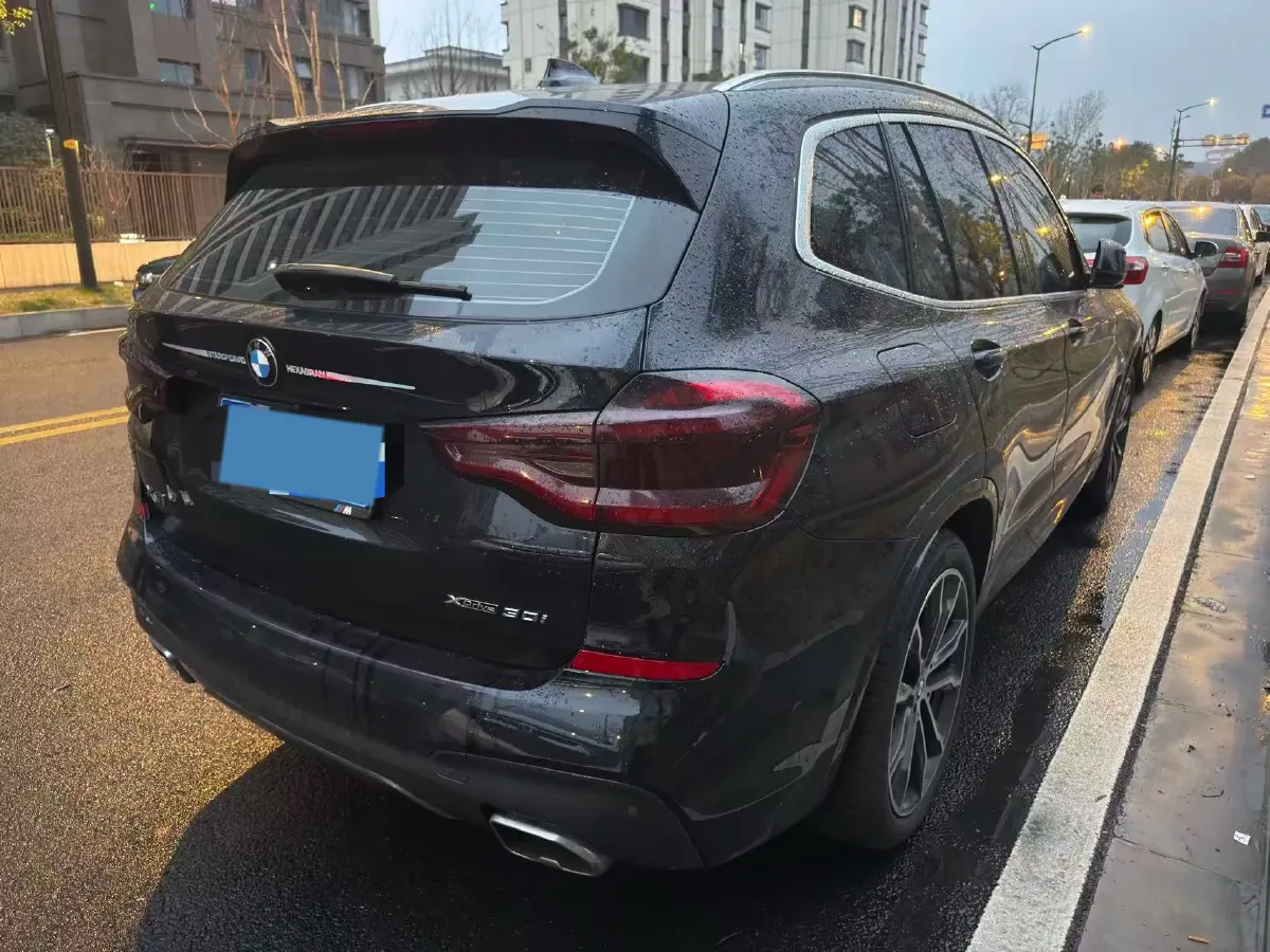 2021 BMW X3 2.0T 252HP L4 8AT,autocango,china used car exporter,china ev exporter,chinese used car exporter,chinese used ev exporter