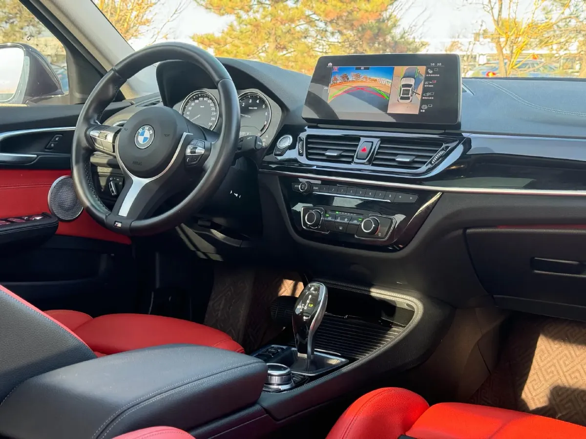 2022 BMW 1 Series 2.0T 192HP L4 7DCT,autocango,china used car exporter,china ev exporter,chinese used car exporter,chinese used ev exporter