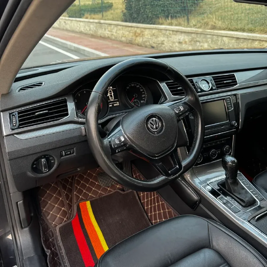 2017 Volkswagen Passat 1.8T 180HP L4 7DCT,autocango,china used car exporter,china ev exporter,chinese used car exporter,chinese used ev exporter