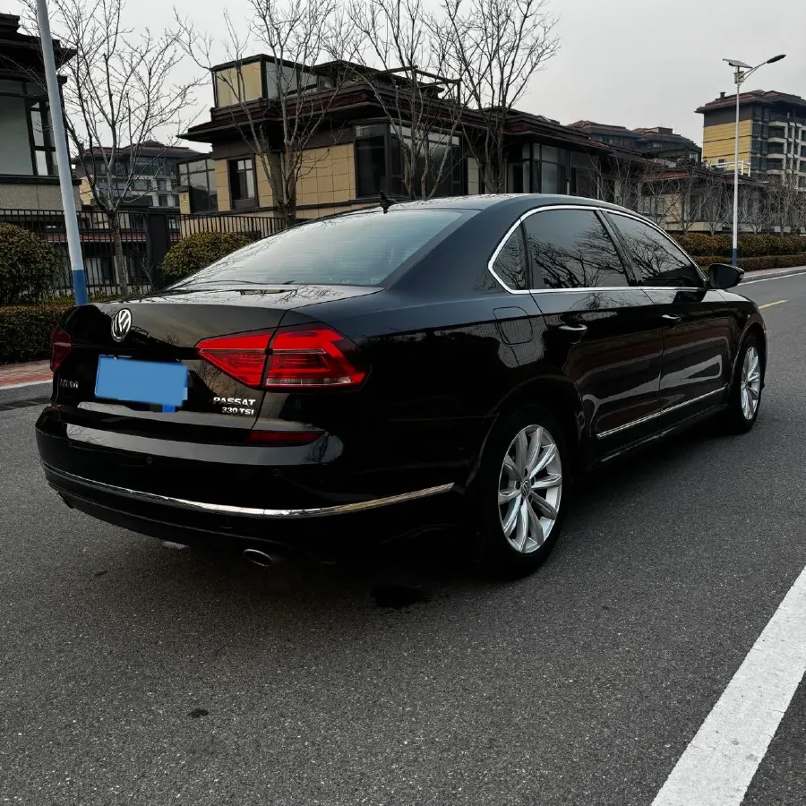 2017 Volkswagen Passat 1.8T 180HP L4 7DCT,autocango,china used car exporter,china ev exporter,chinese used car exporter,chinese used ev exporter