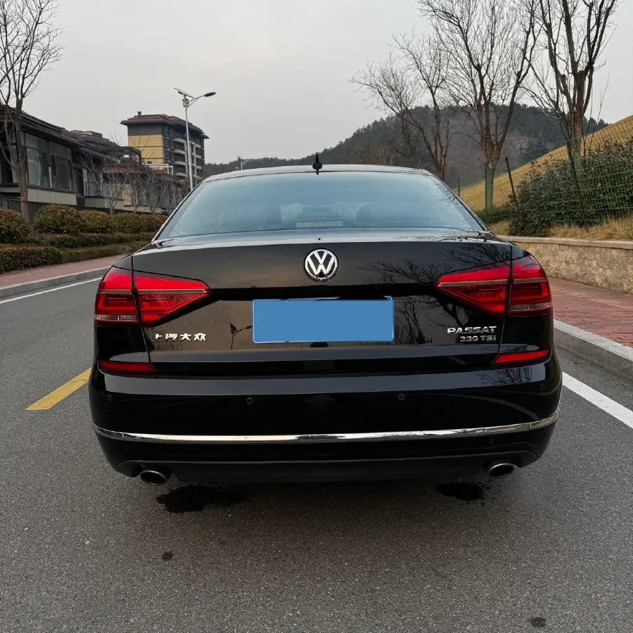 2017 Volkswagen Passat 1.8T 180HP L4 7DCT,autocango,china used car exporter,china ev exporter,chinese used car exporter,chinese used ev exporter