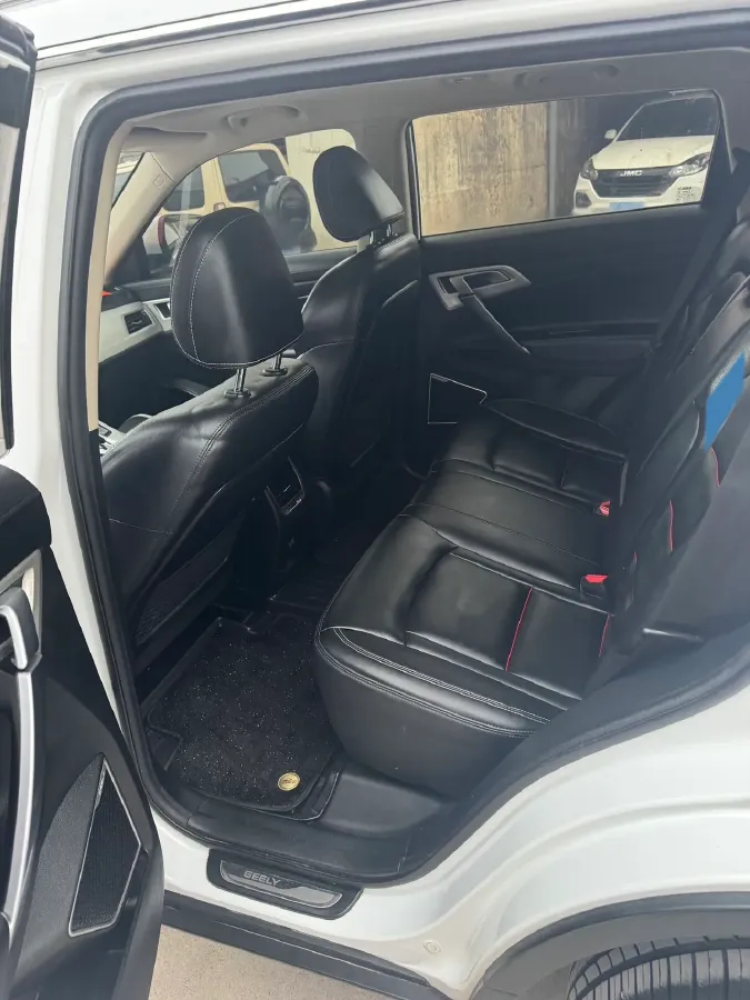 2020 Roewe i6 1.5T 169HP L4 7DCT,autocango,china used car exporter,china ev exporter,chinese used car exporter,chinese used ev exporter