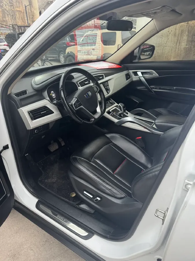 2020 Roewe i6 1.5T 169HP L4 7DCT,autocango,china used car exporter,china ev exporter,chinese used car exporter,chinese used ev exporter