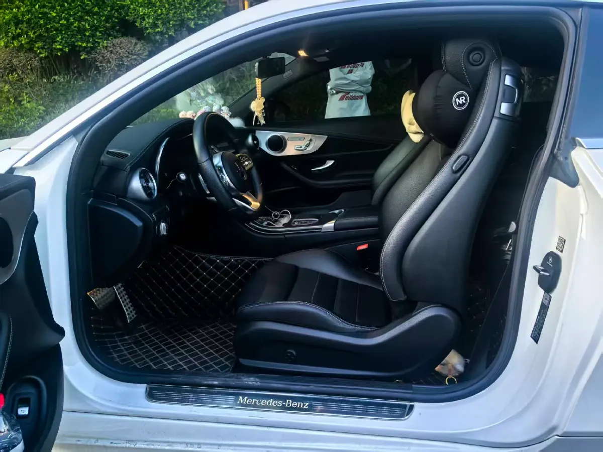 2021 Mercedes-Benz C Class 1.5T 184HP L4 9AT,autocango,china used car exporter,china ev exporter,chinese used car exporter,chinese used ev exporter