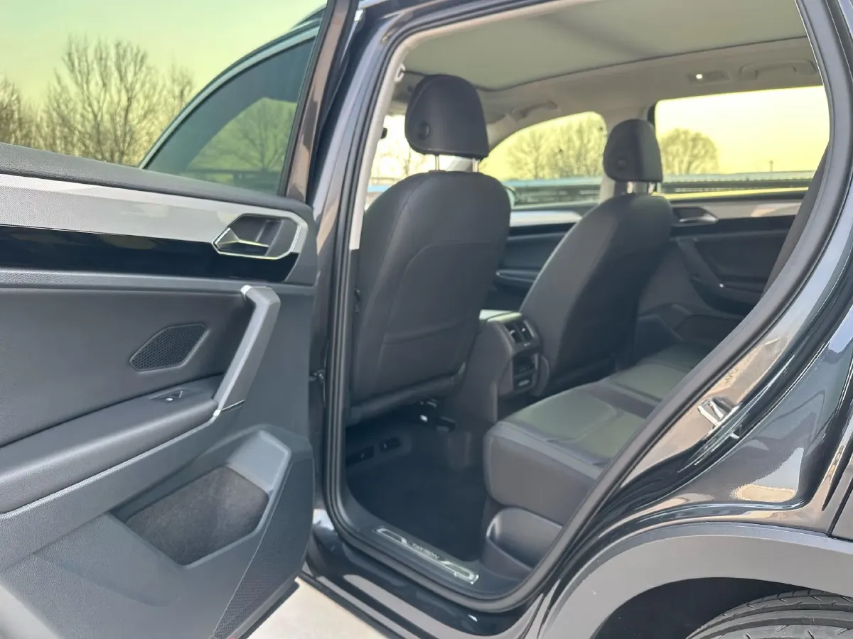 2021 Volkswagen Tayron 1.4T 150HP L4 7DCT,autocango,china used car exporter,china ev exporter,chinese used car exporter,chinese used ev exporter