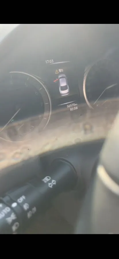 2018 Jeep Grand Commander 2.0T 265HP L4 9AT,autocango,china used car exporter,china ev exporter,chinese used car exporter,chinese used ev exporter