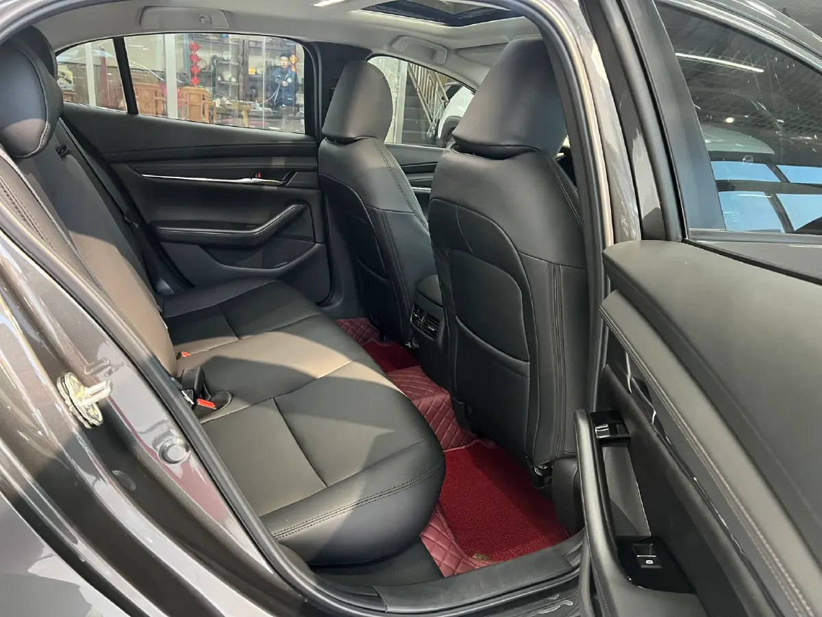 2022 Mazda 3 Axela 2.0L 158HP L4 6AT,autocango,china used car exporter,china ev exporter,chinese used car exporter,chinese used ev exporter