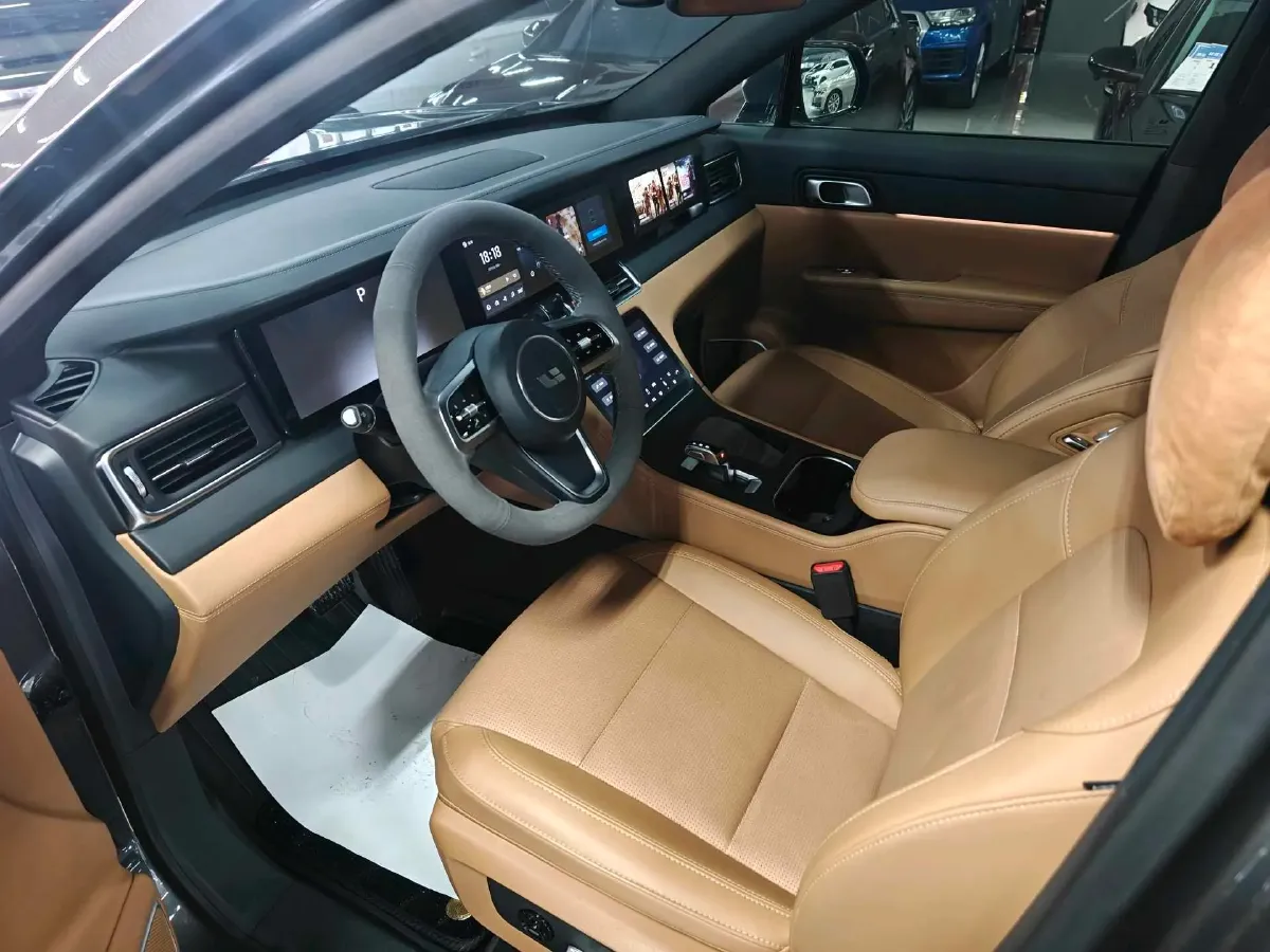 2021 Li ONE Range Extended 131HP REEV 40.5KWH,autocango,china used car exporter,china ev exporter,chinese used car exporter,chinese used ev exporter