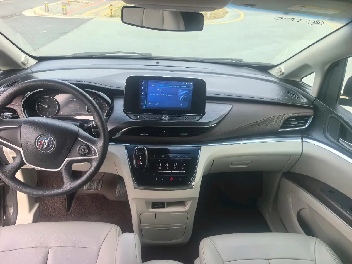 2022 Buick GL8 2.0T 237HP L4 9AT,autocango,china used car exporter,china ev exporter,chinese used car exporter,chinese used ev exporter