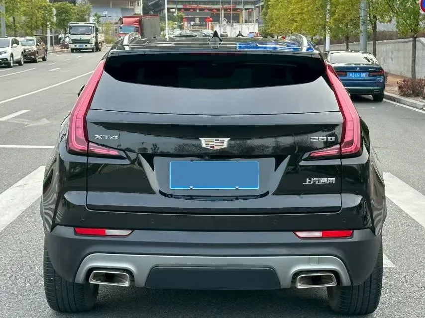 2020 Cadillac XT4 2.0T 241HP L4 9AT,autocango,china used car exporter,china ev exporter,chinese used car exporter,chinese used ev exporter