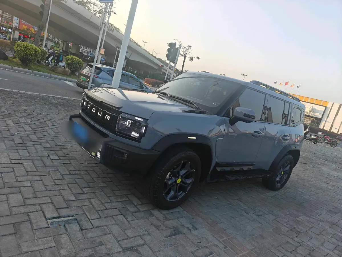 2023 Jetour Traveller 2.0T 254HP L4 7DCT,autocango,china used car exporter,china ev exporter,chinese used car exporter,chinese used ev exporter