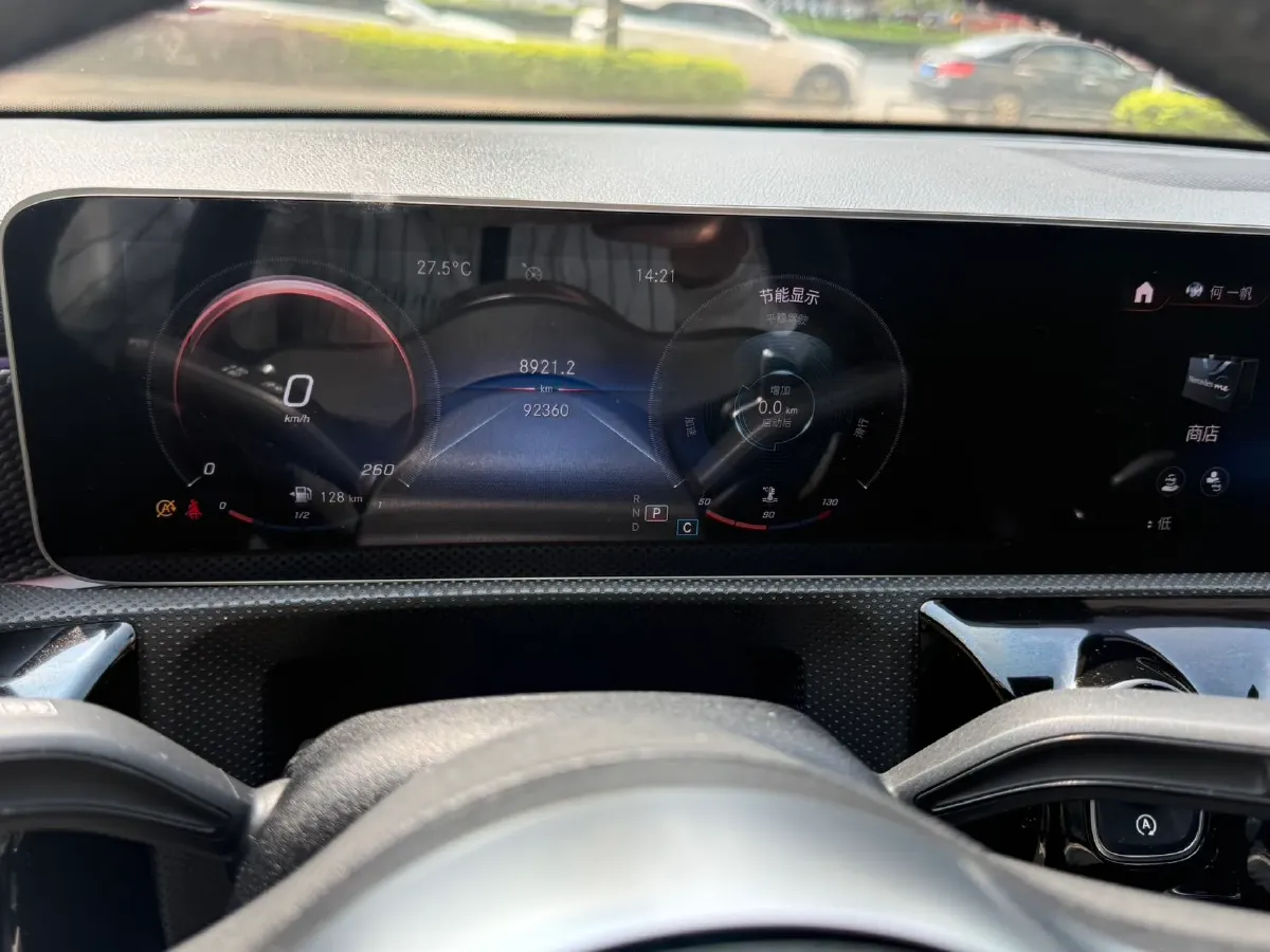 2020 Mercedes-Benz A Class 1.3T 163HP L4 7DCT,autocango,china used car exporter,china ev exporter,chinese used car exporter,chinese used ev exporter