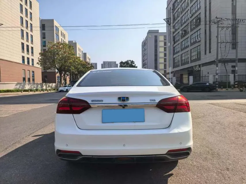 2018 Geely Emgrand 1.5L 109HP L4 5MT,autocango,china used car exporter,china ev exporter,chinese used car exporter,chinese used ev exporter